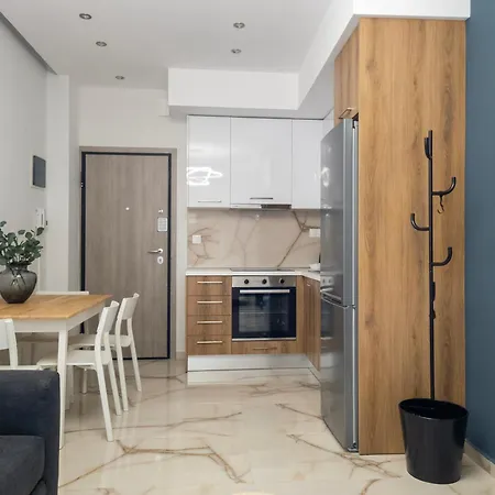Apartmán Myrto By Halu! - Cozy Close To Ippokrateio Hospital Soluň