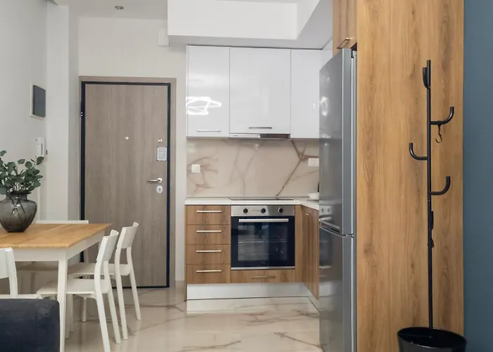 Apartament Myrto By Halu! - Cozy Close To Ippokrateio Hospital Salonic